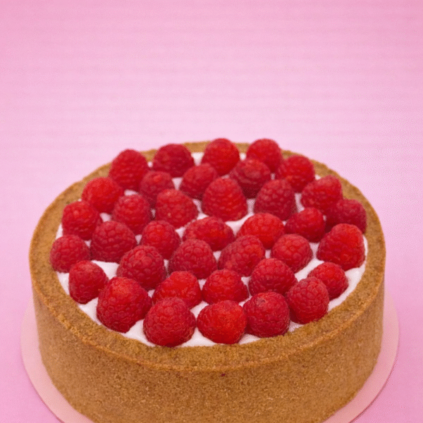 تشيزكيك لندن بالتوت